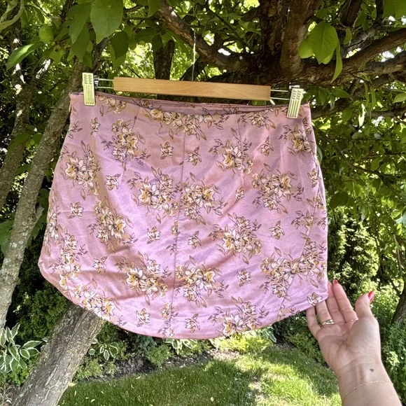Pink Floral Satin Mini Skirt - Picture 2 of 5